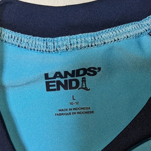 Lands End Rashguard - Picture 4 of 4